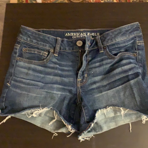 American Eagle Outfitters Pants - AEO denim super stretch shortie size 10